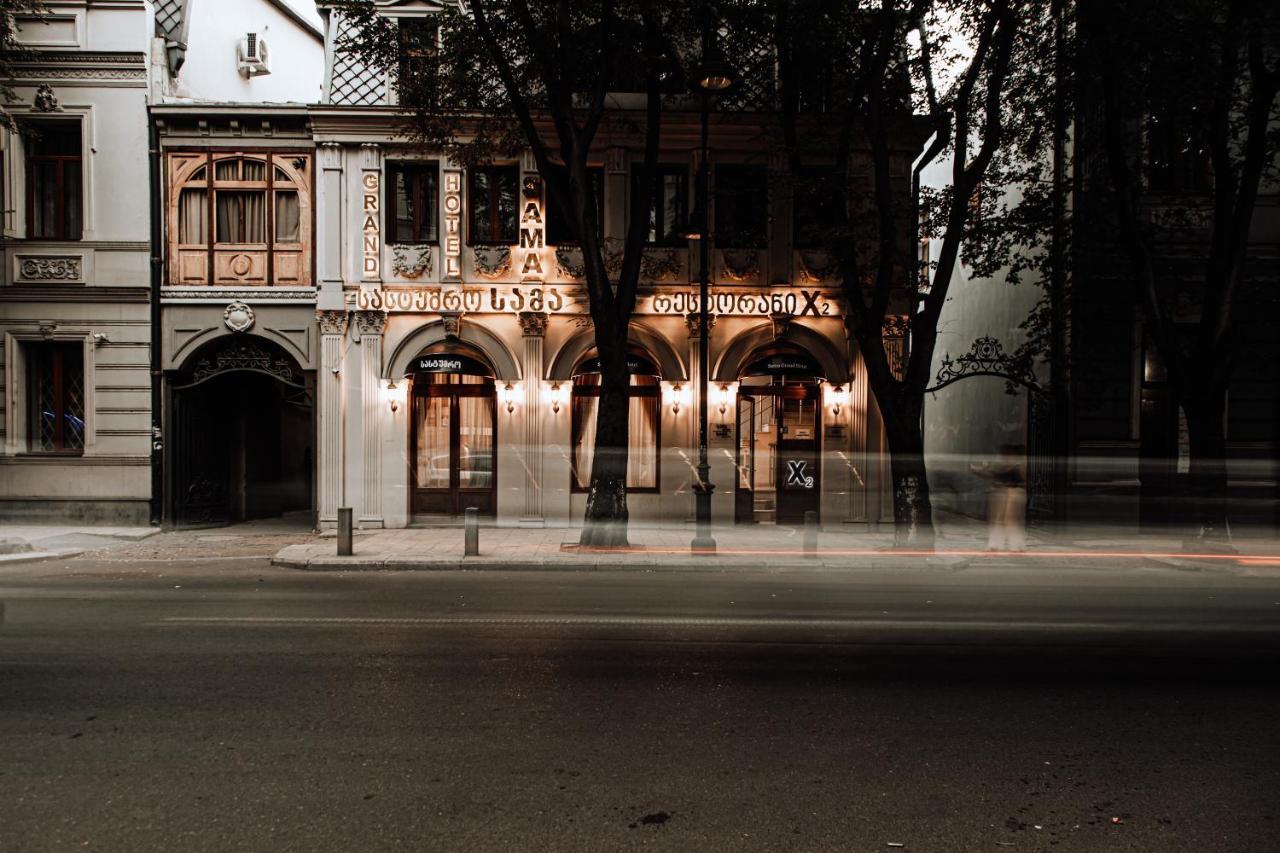 Sama Grand Hotel Tbilisi Buitenkant foto
